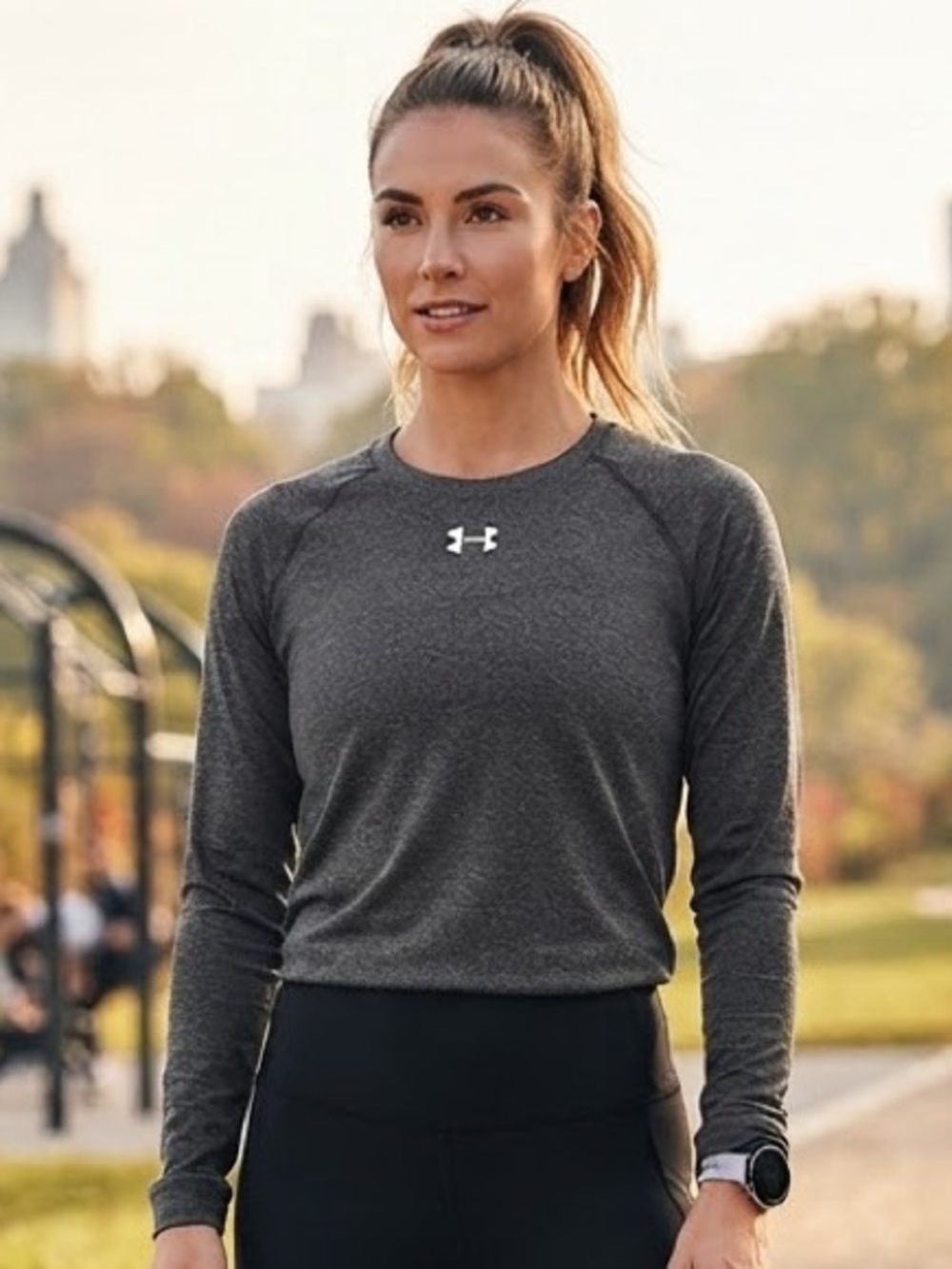 Under Armour Women's Dark Gray Long-Sleeve Performance Top